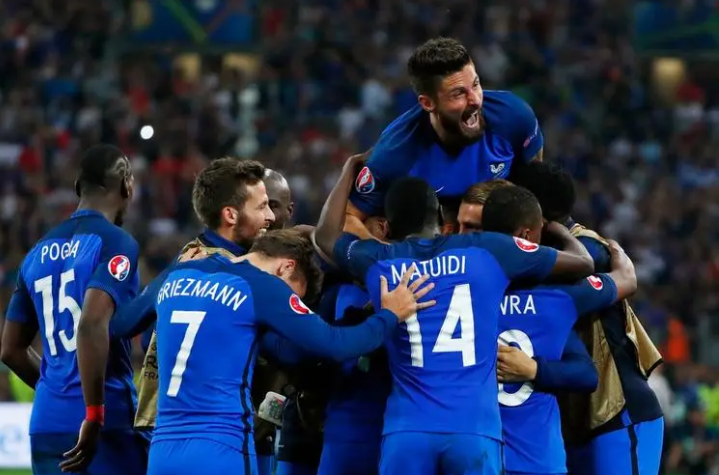 2016欧洲杯法国队表现回顾：荣耀与遗憾并存